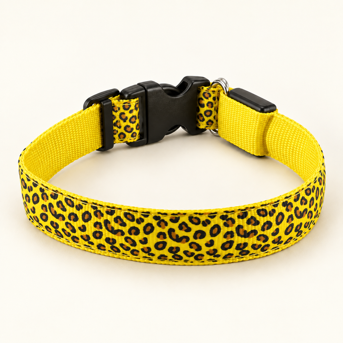 Collar con luz LED para mascotas — Talla M